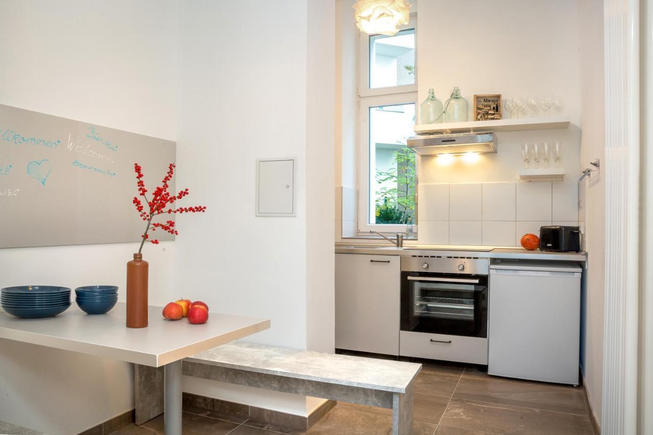 Newton-Appartement Mit 3 Schlafzimmern Berlin Zewnętrze zdjęcie